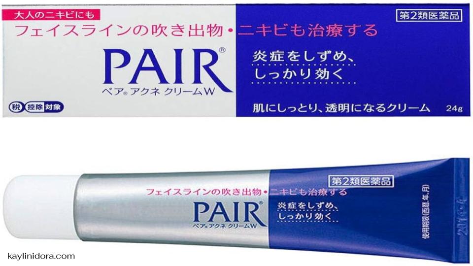 ถ้าพูดถึงครีมแต้มสิวที่ใช้ดีและเป็นที่นิยมในหมู่คนเป็นสิว Lion Pair Acne Cream W ต้องเป็นหนึ่งในลิสต์ตัวเด็ดแน่นอน! ครีมตัวนี้มาจากแบรนด์ Lion ของญี่ปุ่น ซึ่งขึ้นชื่อเรื่องผลิตภัณฑ์ดูแลผิวที่มีคุณภาพและอ่อนโยน ตัวนี้เคลมว่าเป็นครีมแต้มสิวที่ช่วยลดการอักเสบของสิวได้รวดเร็ว พร้อมทั้งช่วยป้องกันการเกิดรอยแดงและรอยดำจากสิว