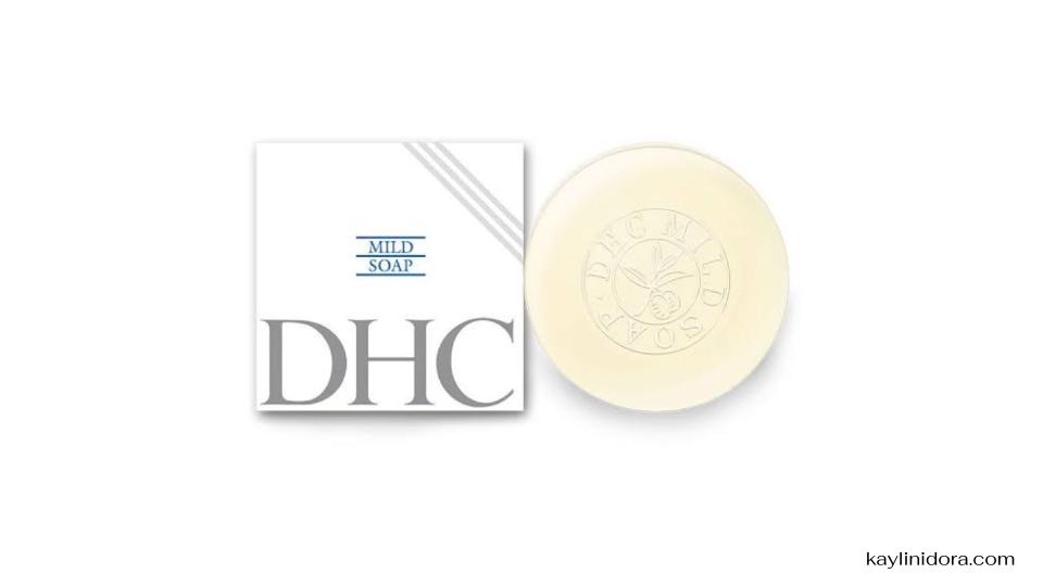 DHC Mild Soap เป็นหนึ่งในผลิตภัณฑ์ทำความสะอาดผิวหน้ายอดนิยมจากแบรนด์ DHC แบรนด์ดังจากญี่ปุ่นที่เน้นส่วนผสมจากธรรมชาติและเทคโนโลยีที่อ่อนโยนต่อผิว